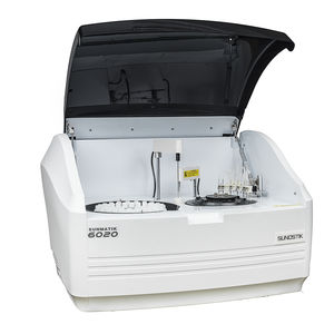 analyseur de biochimie automatique