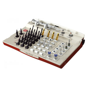 kit d'instruments pour implantologie dentaire