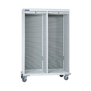 armoire d'hôpital / avec étagère / sur roulettes