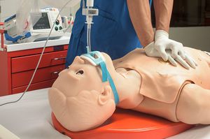 mannequin de formation pour soins d'urgence