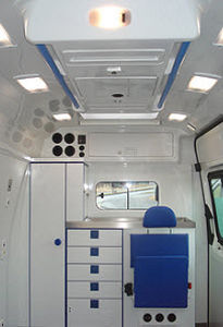 ambulance fourgon