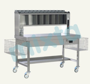 table de conditionnement d'instruments médicaux