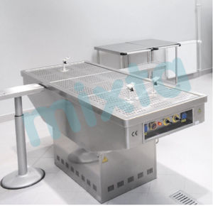 table d'autopsie de laboratoire