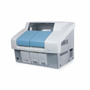 analyseur de biochimie automatisé / pour diagnostic clinique / de paillasse / avec ISE