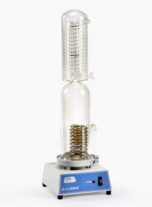 distillateur d'eau de laboratoire