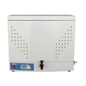 distillateur d'eau de laboratoire