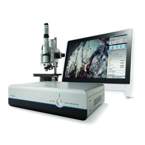 microscope de laboratoire