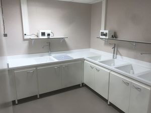 plan de travail de laboratoire