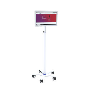tige porte-moniteur sur roulettes