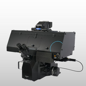 microscope inversé