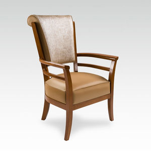 chaise avec dossier haut