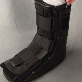 botte de marche courte