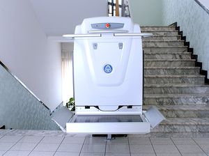 plateforme élévatrice de fauteuil roulant