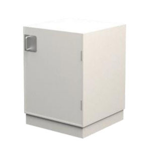 armoire à portes battantes