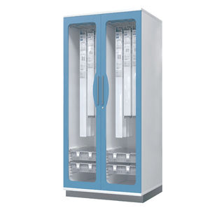 armoire de médicaments