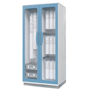 armoire de médicaments