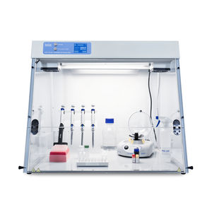 station de travail de laboratoire pour préparation d'ADN et d'ARN