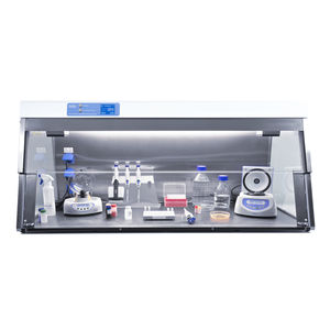 station de travail de laboratoire pour préparation d'ADN et d'ARN