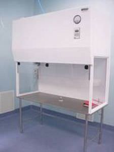 hotte de laboratoire