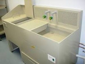 évier de laboratoire