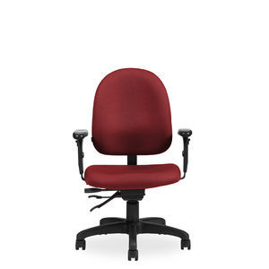 chaise de bureau avec accoudoirs