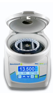 micro-centrifugeuse de laboratoire / pour la biologie / compacte / pour microtubes
