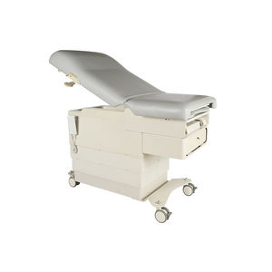 fauteuil d'examen gynécologique