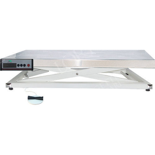 Table d'examen vétérinaire - TAV004 - Lory Progetti Veterinari srl - électrique / à hauteur variable / avec système de pesée