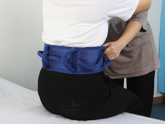 Ceinture de marche rembourrée avec poignées pour les patients