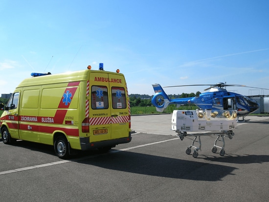 Convient à l'ambulance, à l'hélicoptère et à l'avion