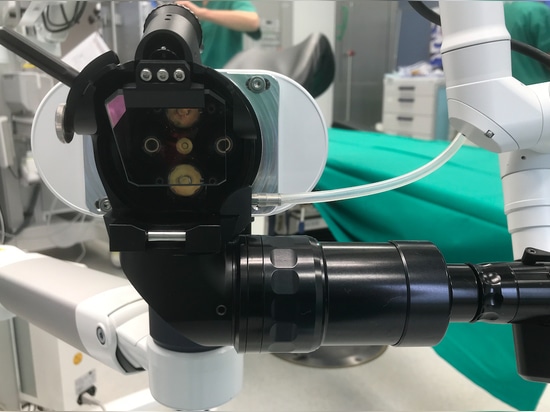 colposcope numérique avec manipulateur laser CO2 intégré