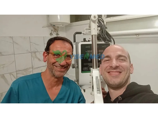 Le vétérinaire Cyprien est satisfait du système de radiographie numérique YSENMED YSX053-A VET